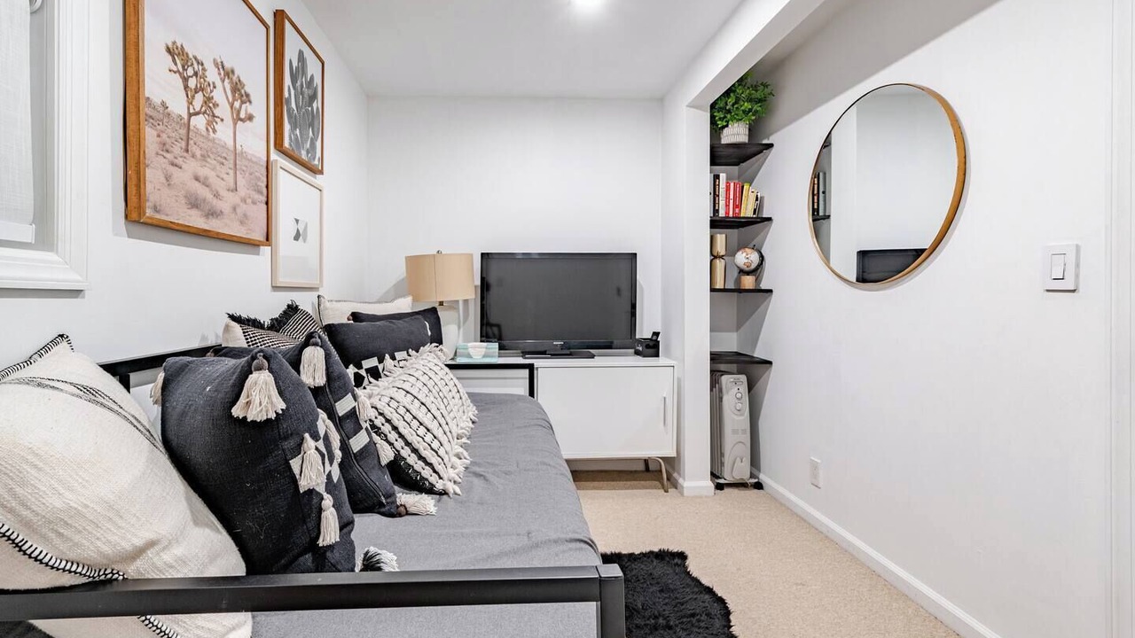 Photo of Livingroom in Greenwood Lake