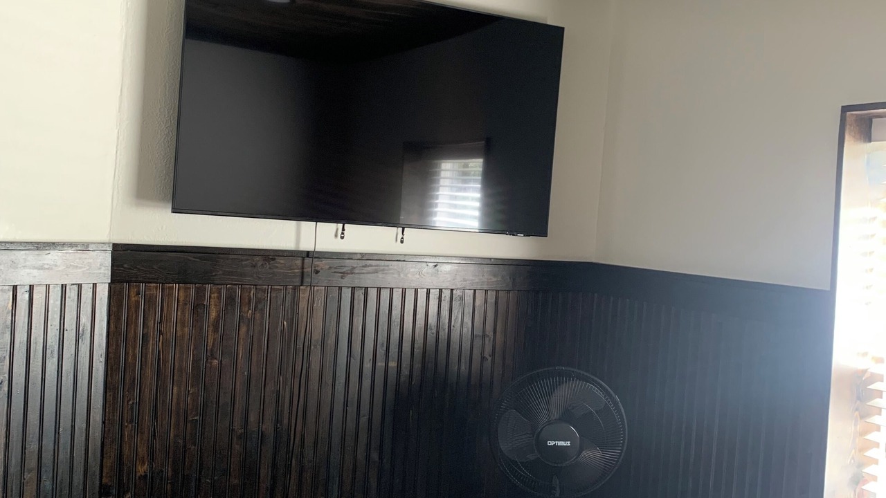 Photo of Bedroom in Channel Lake