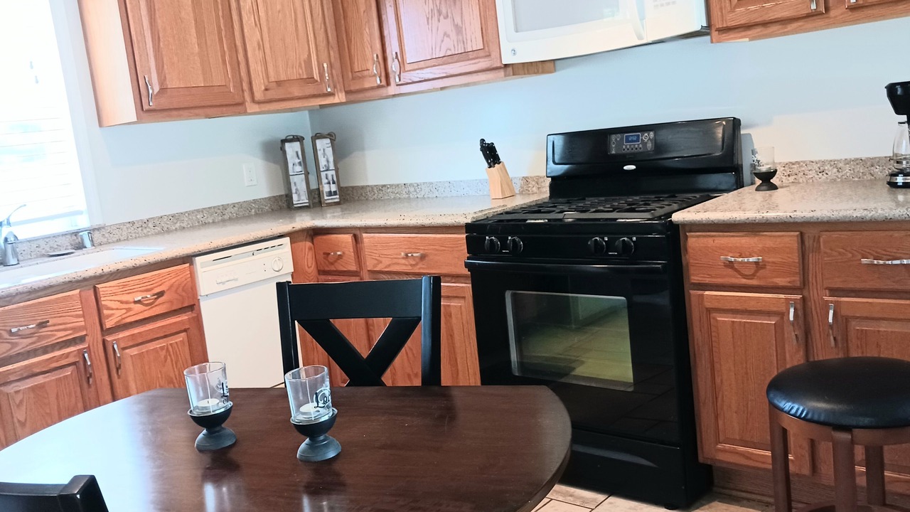 Photo of Kitchen in Winthrop Harbor