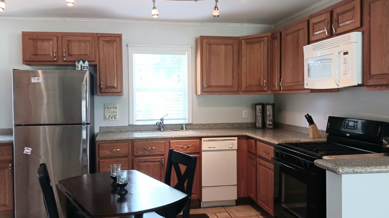 Photo of Kitchen in Winthrop Harbor