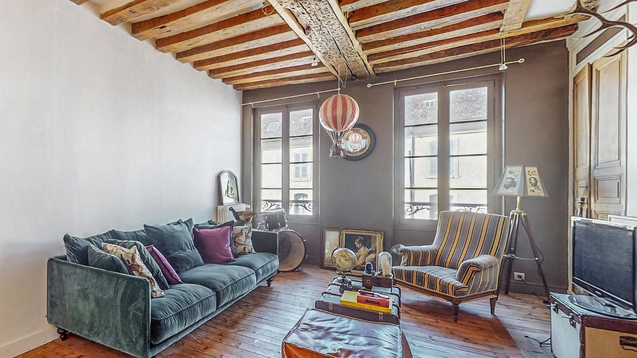 Photo of Bedroom in Villeneuve-sur-Yonne