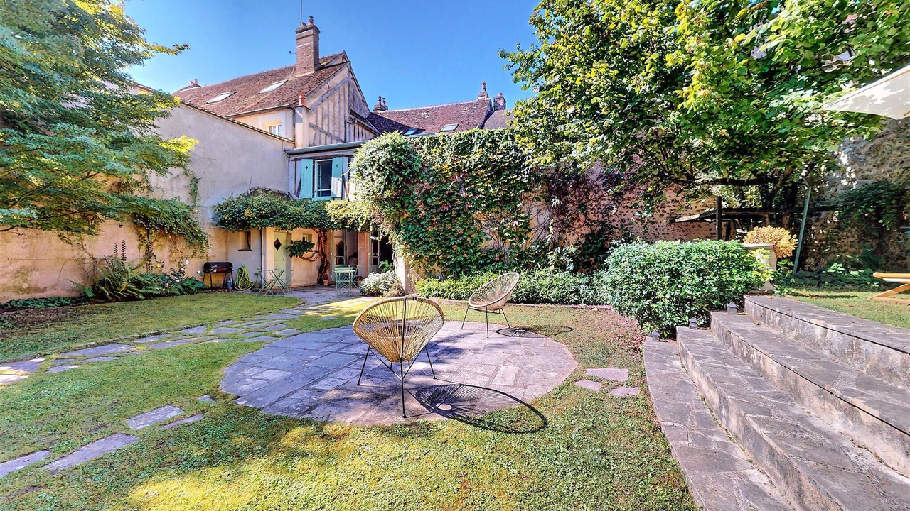 Photo of Others in Villeneuve-sur-Yonne