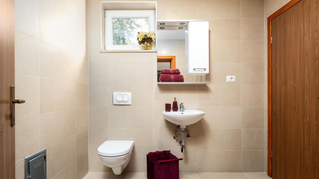 Photo of Bathroom in Gulici