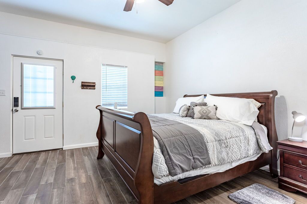 Photo of Bedroom in Woodway