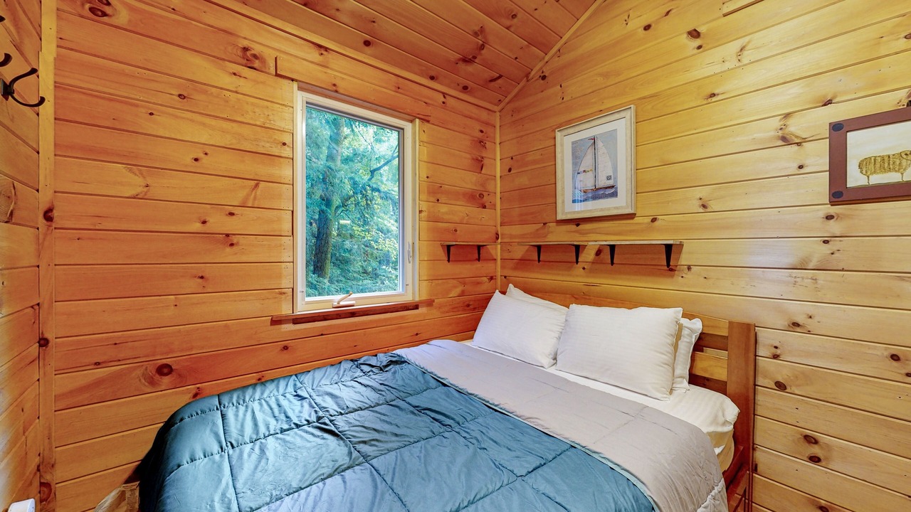 Photo of Bedroom in Hubbardton