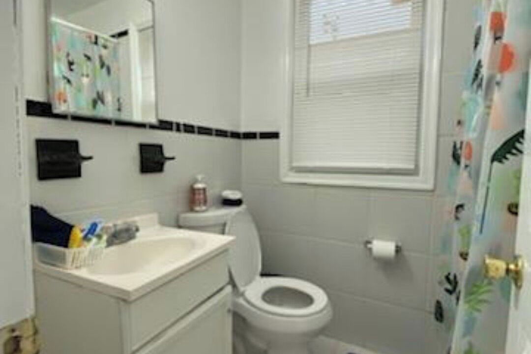 Photo of Bathroom in Washington