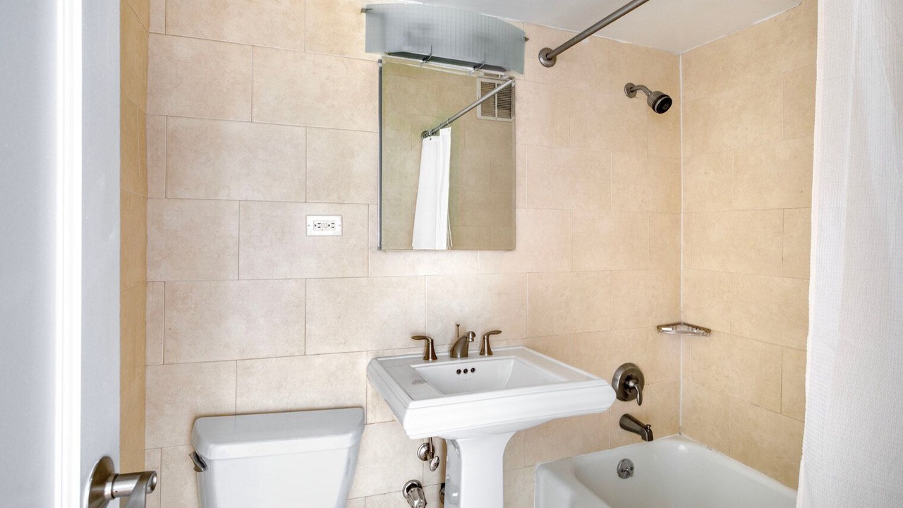 Photo of Bathroom in Kips Bay