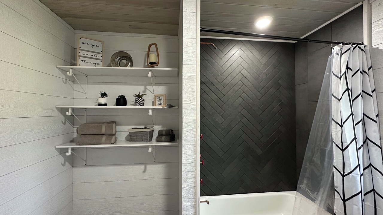 Photo of Bathroom in Caddo Gap