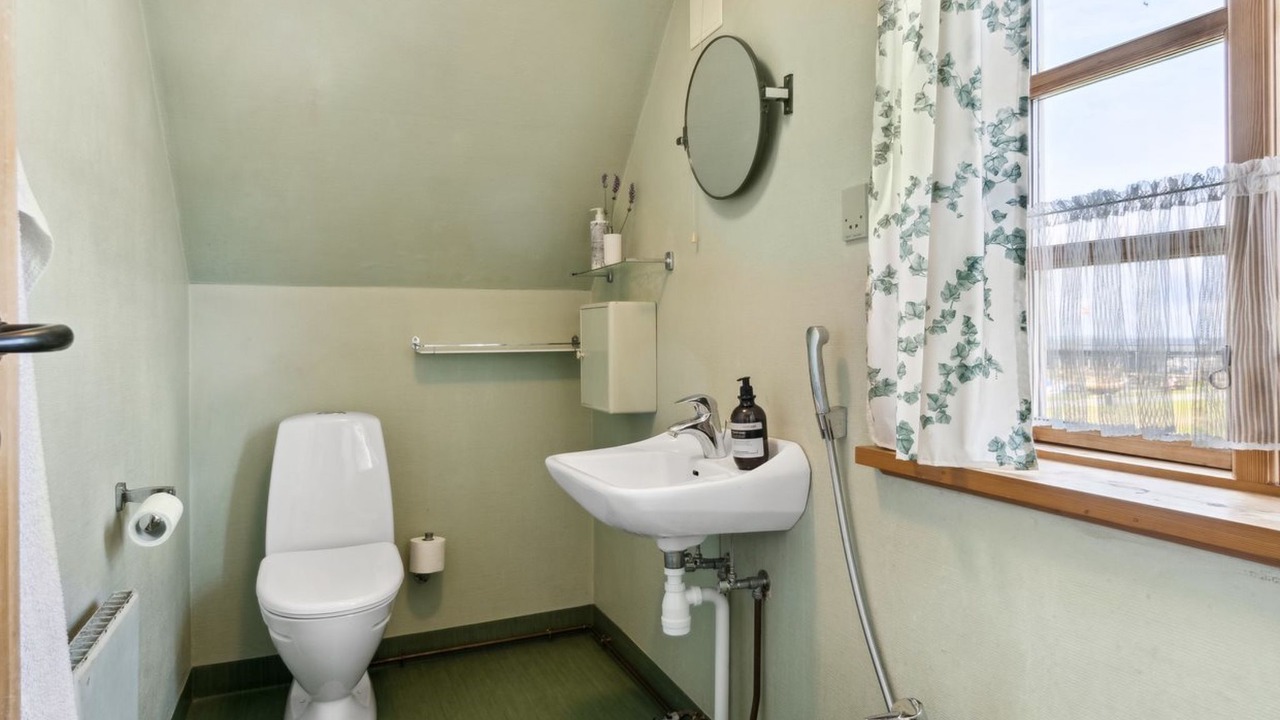 Photo of Bathroom in Lohals