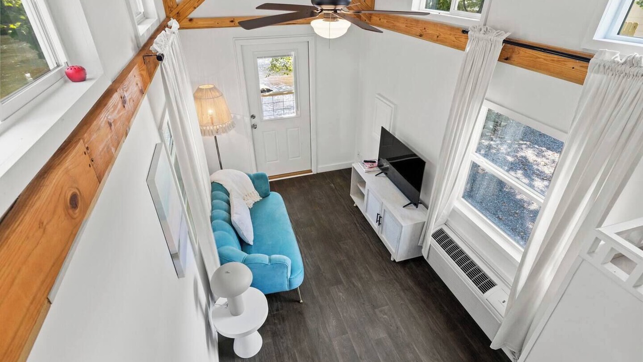 Photo of Livingroom in Sylva