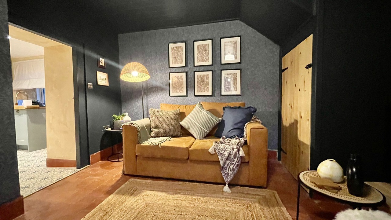 Photo of Livingroom in Jameston