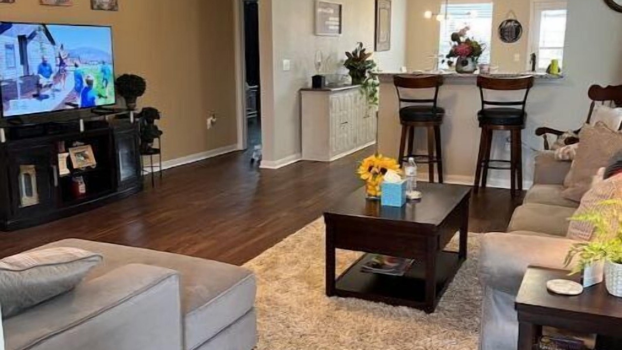 Photo of Bedroom in Kyle