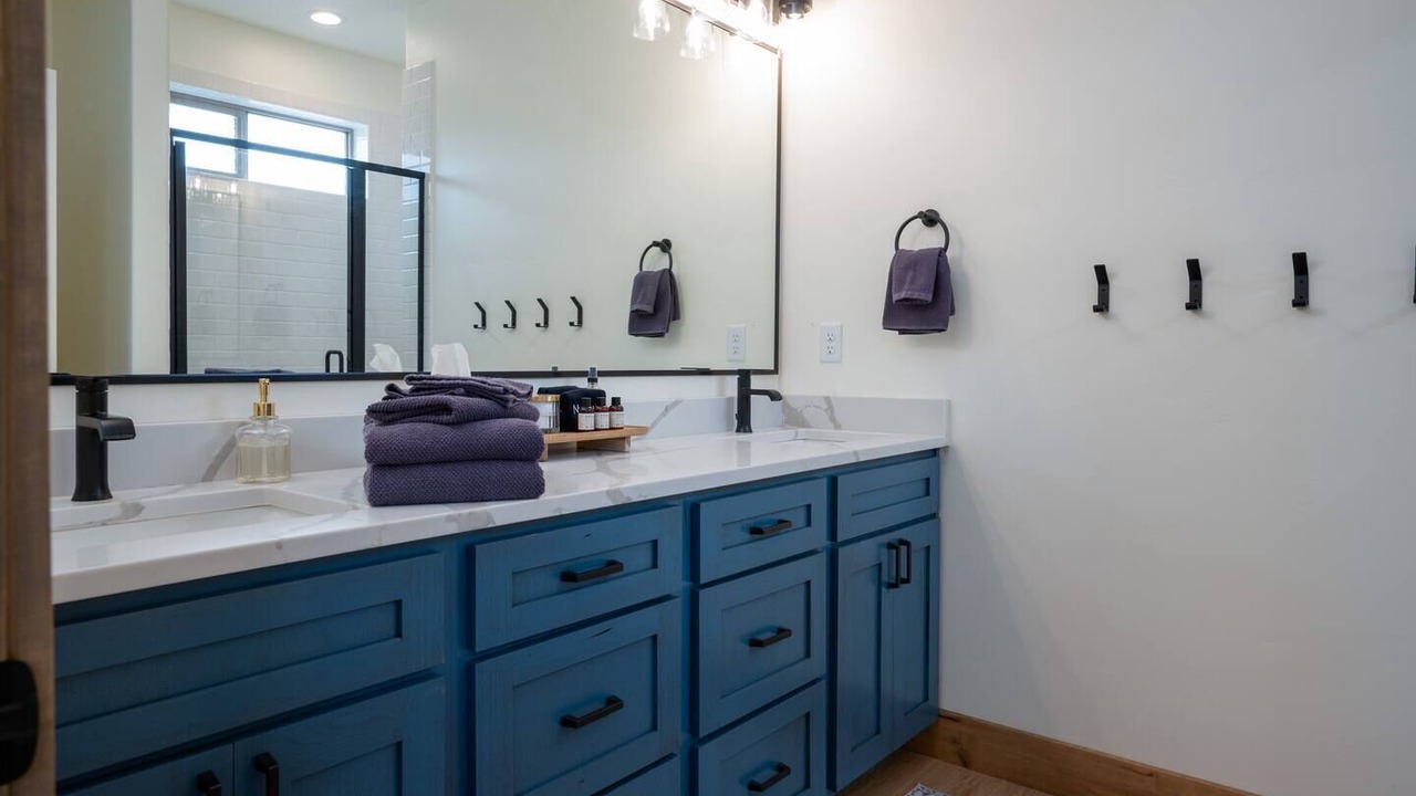 Photo of Bathroom in Sweetwater
