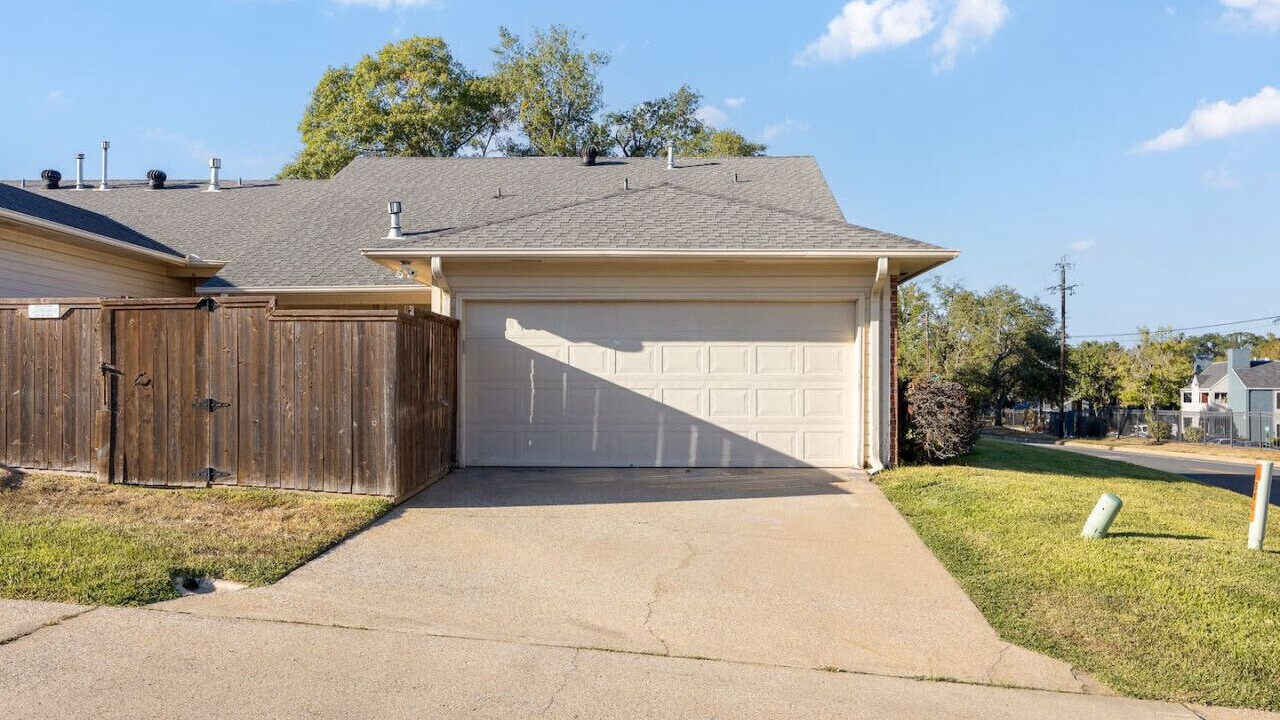 Photo of Outdoor in Tyler