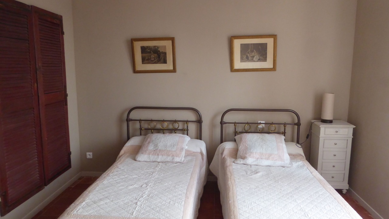 Photo of Bedroom in Roquefort-des-Corbieres