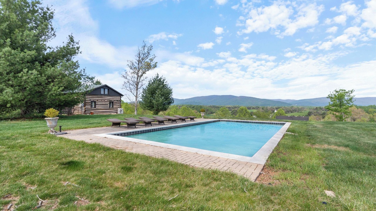 Photo of Outdoor in Batesville