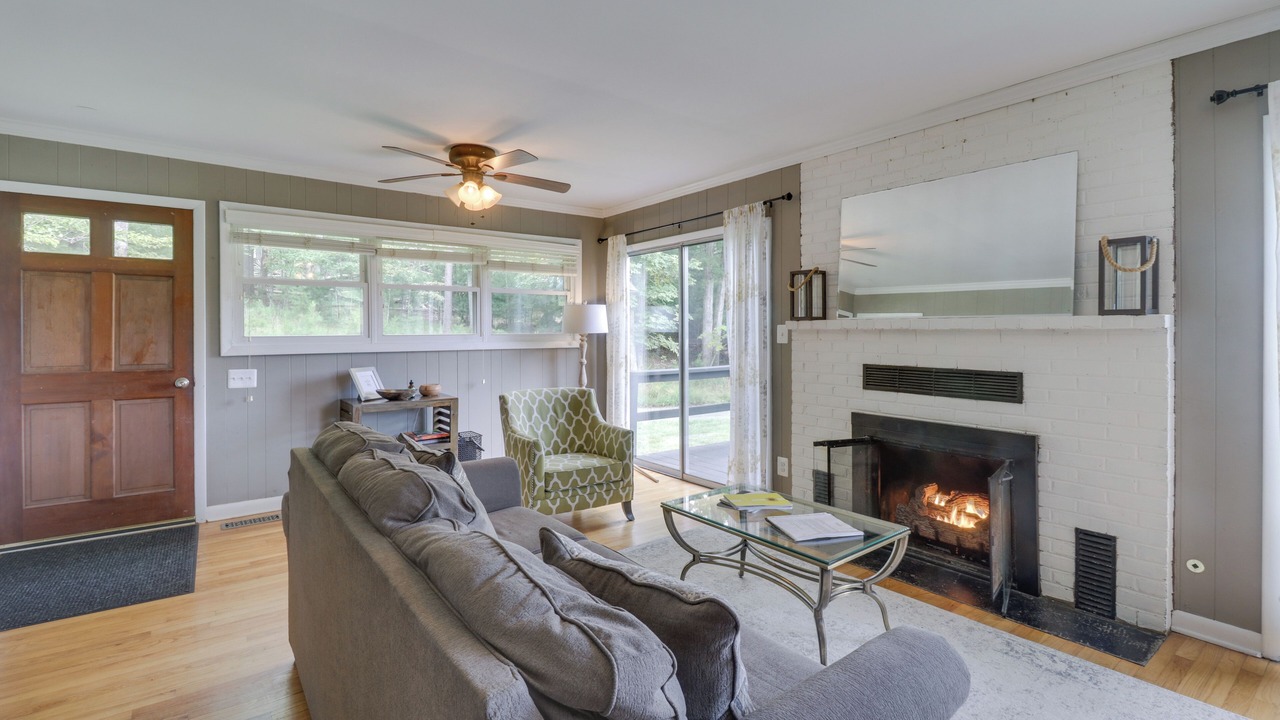 Photo of Livingroom in Batesville