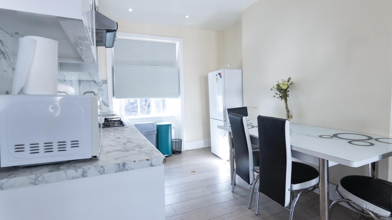 Photo of Others in Brompton & Hans Town