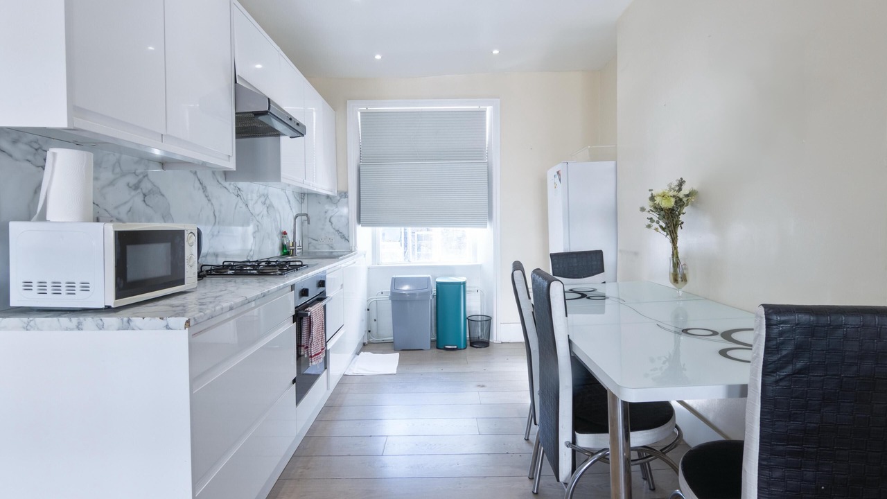 Photo of Others in Brompton & Hans Town