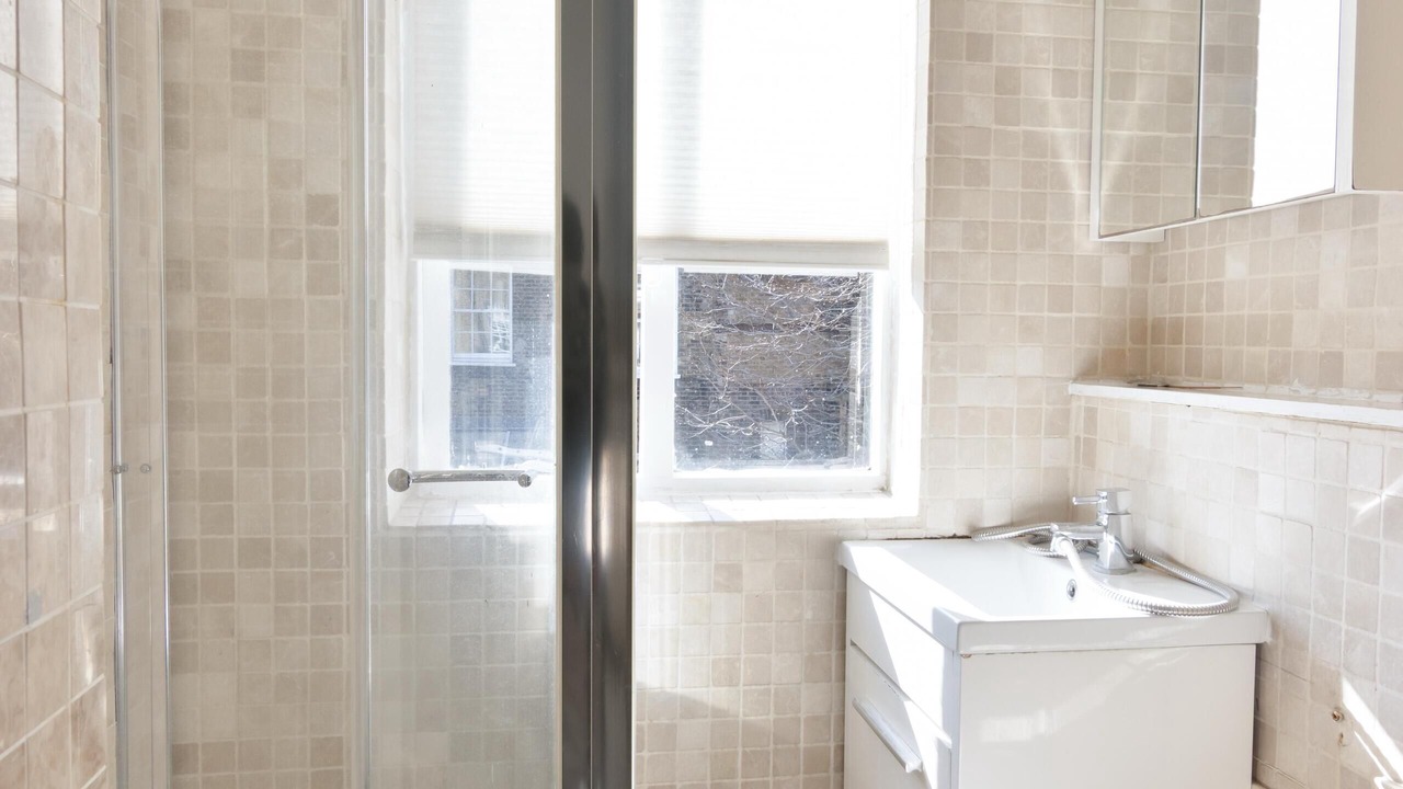 Photo of Bathroom in Brompton & Hans Town