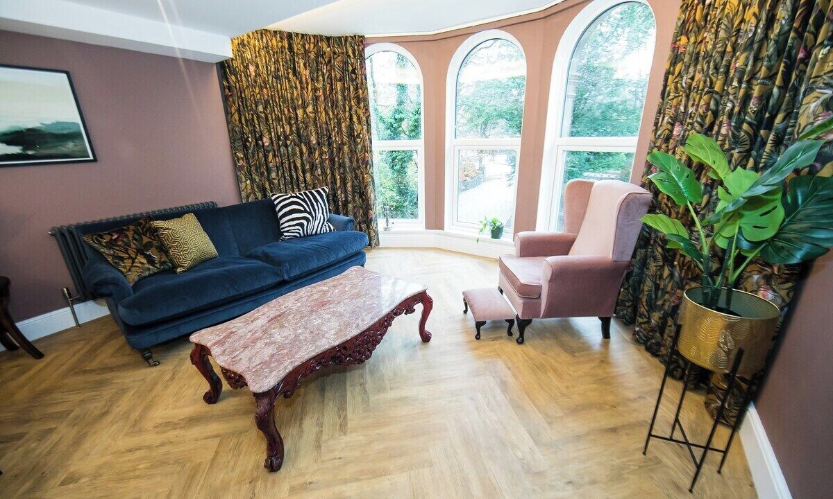 Photo of Livingroom in Buxton