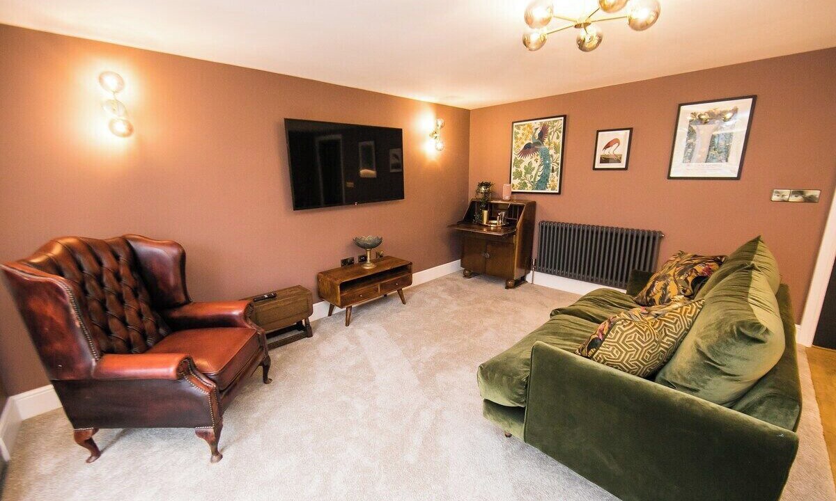 Photo of Livingroom in Buxton