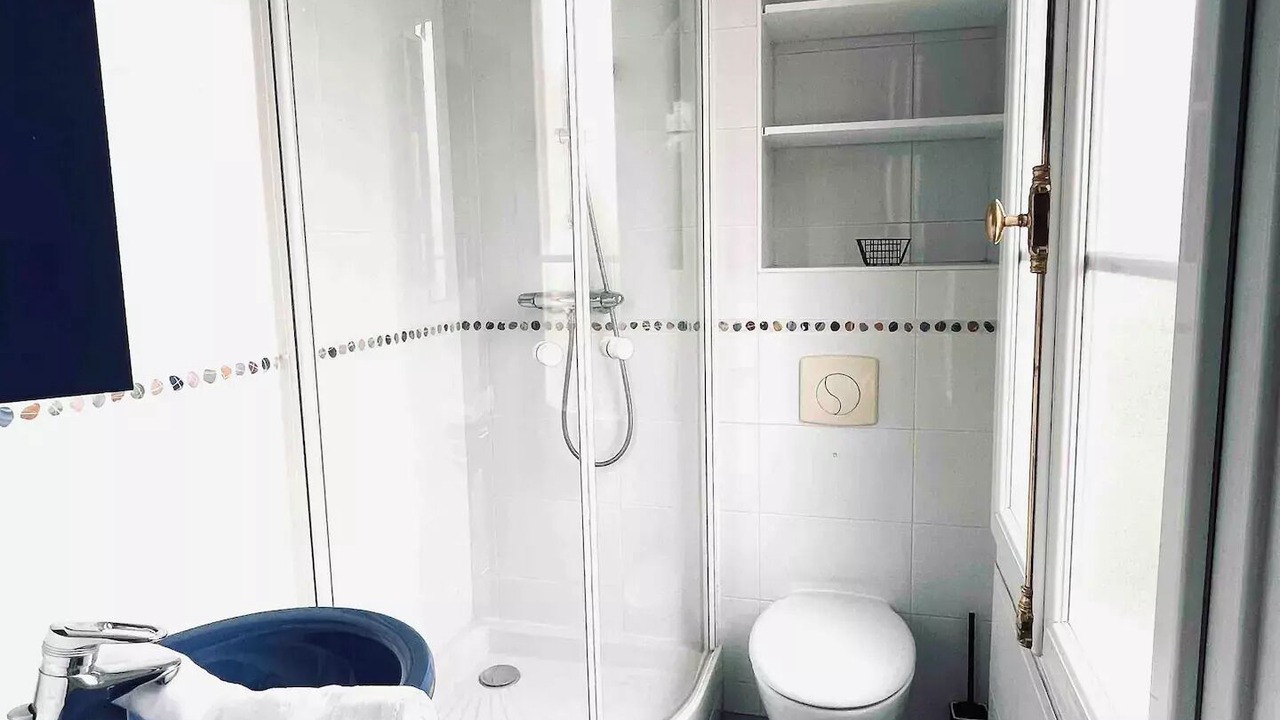 Photo of Bathroom in Quartier de la Maison-Blanche