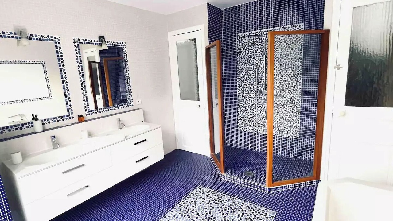 Photo of Bathroom in Quartier de la Maison-Blanche