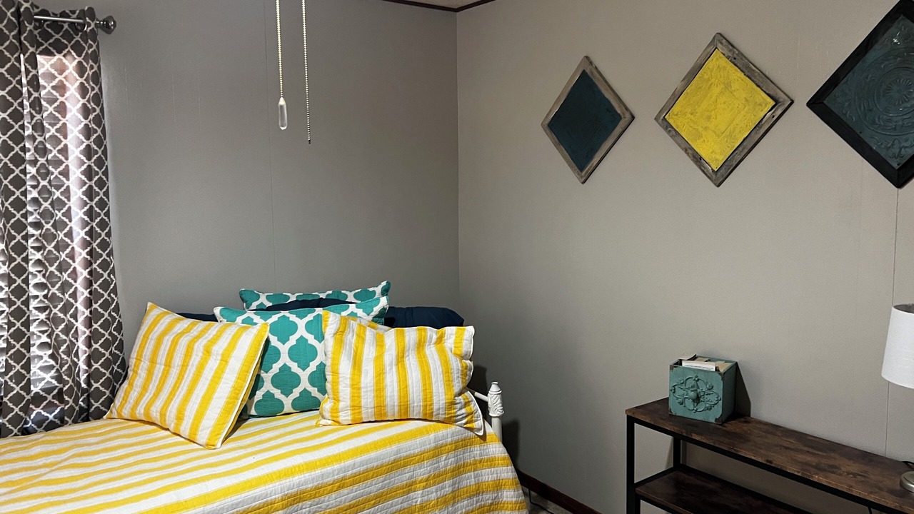 Photo of Bedroom in Ellsworth County