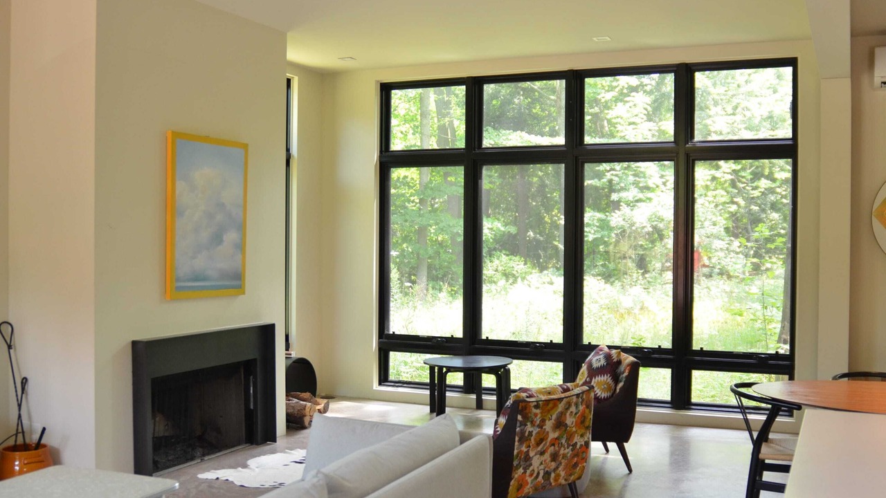 Photo of Livingroom in Northport