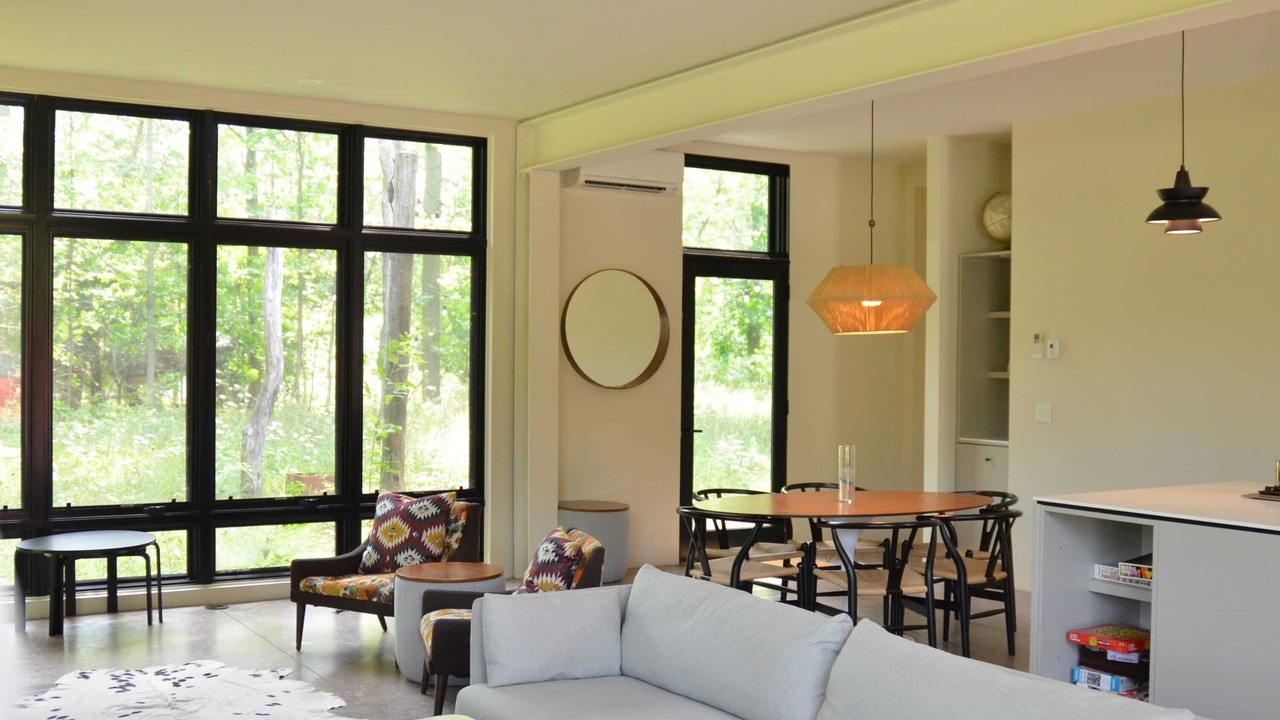 Photo of Livingroom in Northport