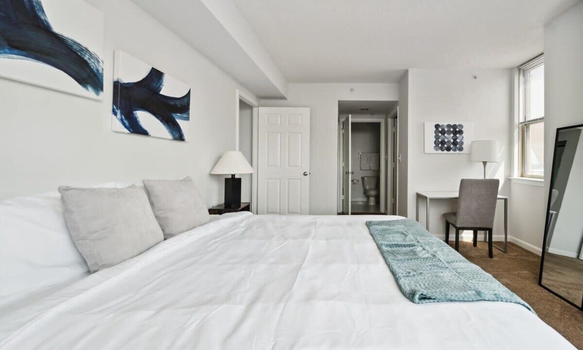 Photo of Bedroom in Ballston