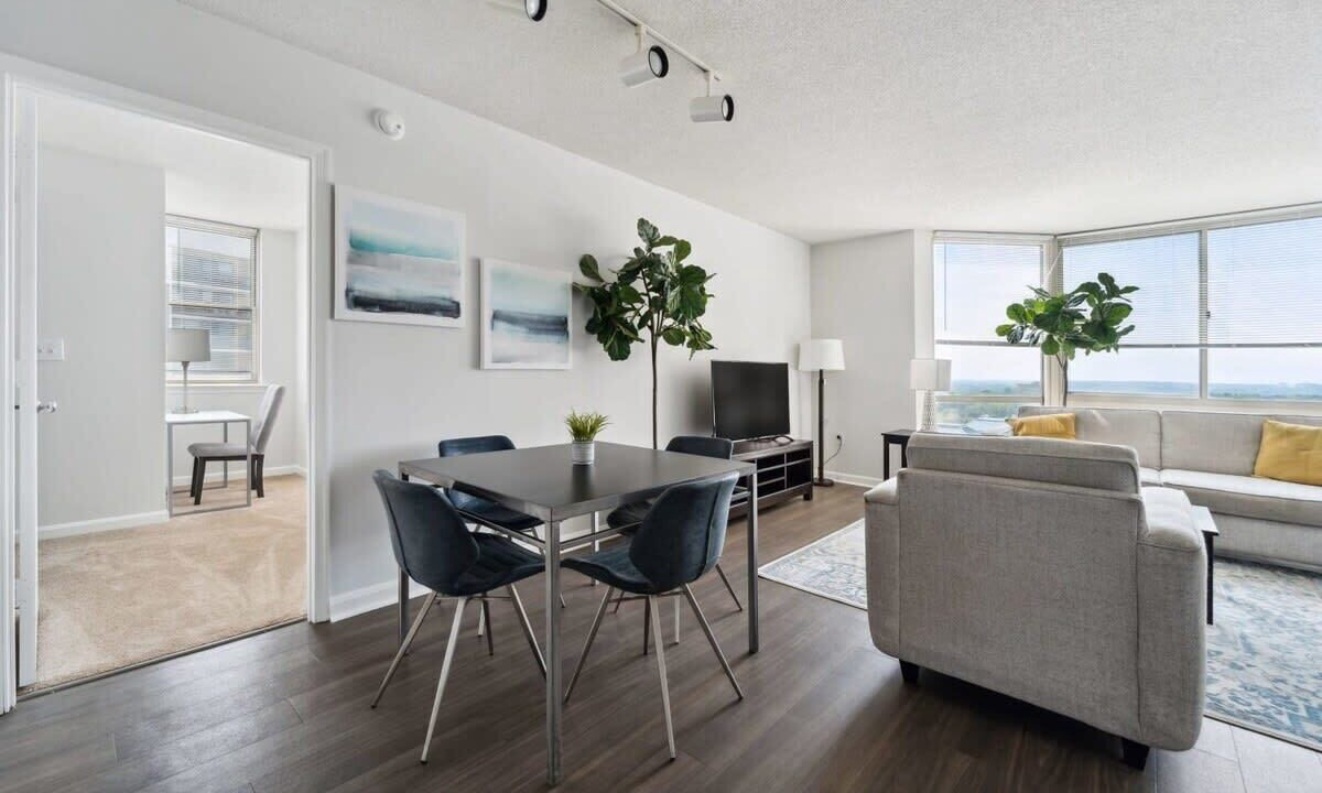 Photo of Livingroom in Ballston