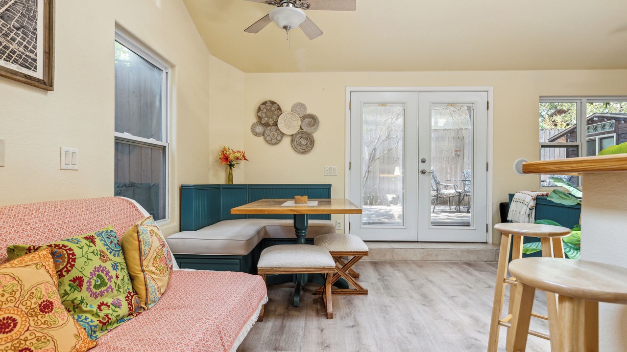 Photo of Livingroom in Zilker