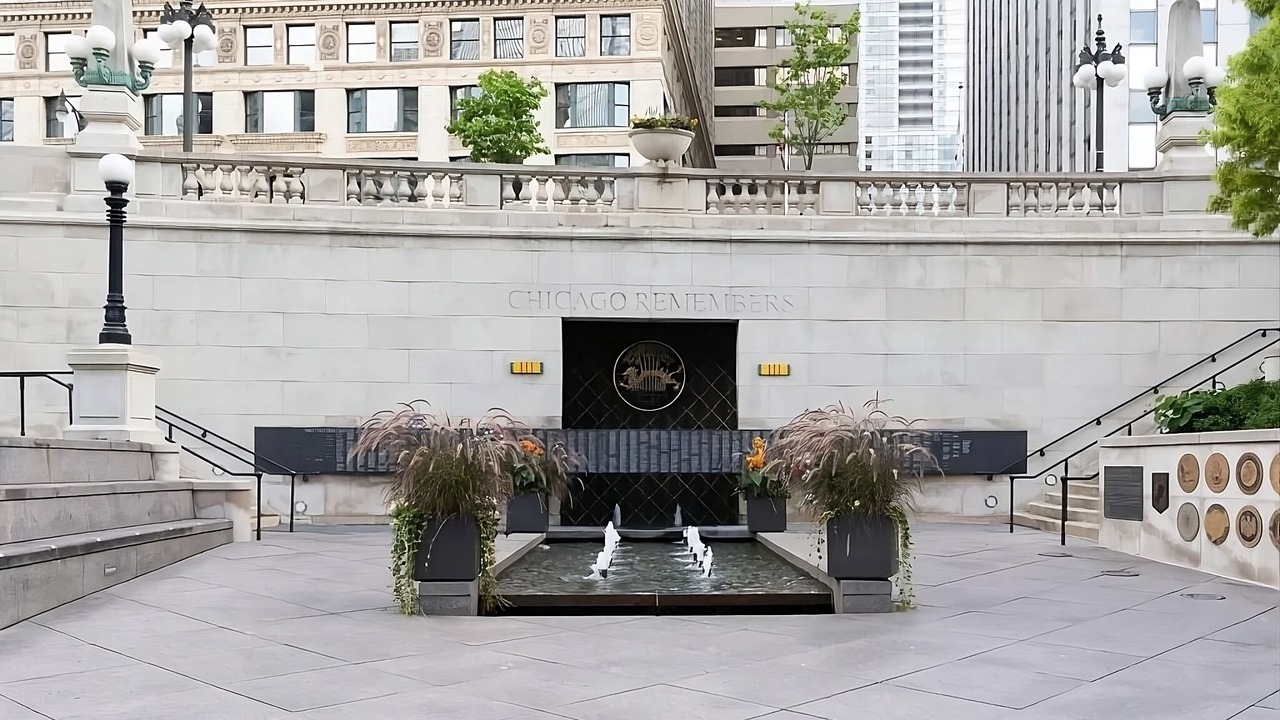 Photo of Others in Downtown Chicago