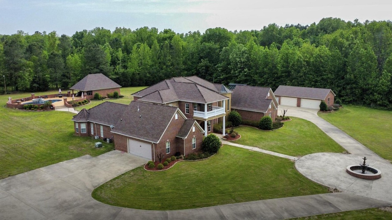 Photo of Outdoor in Tougaloo