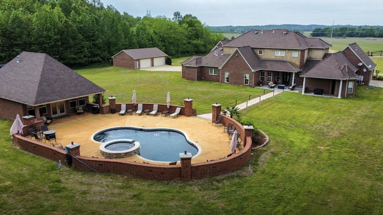 Photo of Outdoor in Tougaloo