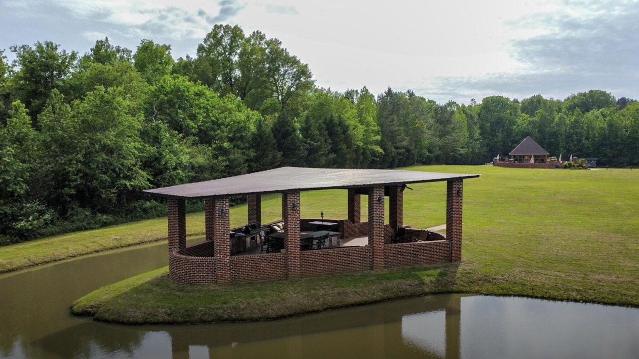 Photo of Outdoor in Tougaloo