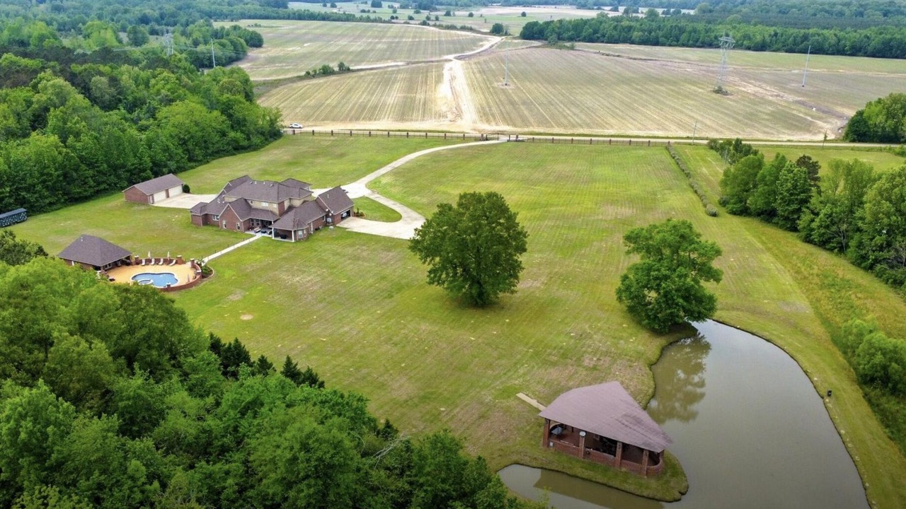 Photo of Outdoor in Tougaloo