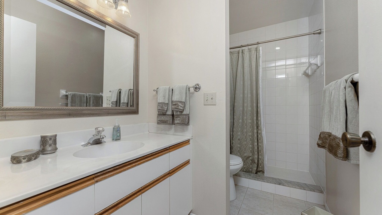 Photo of Bathroom in Englewood