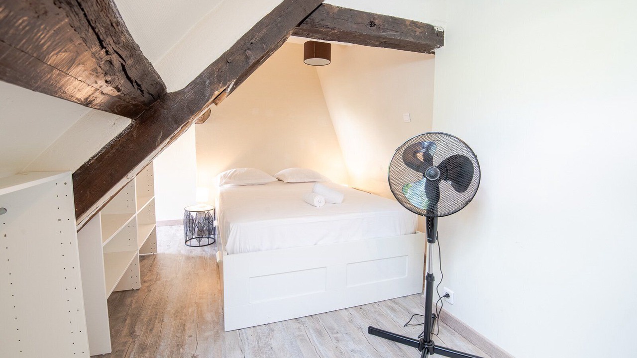 Photo of Bedroom in Tours City Centre
