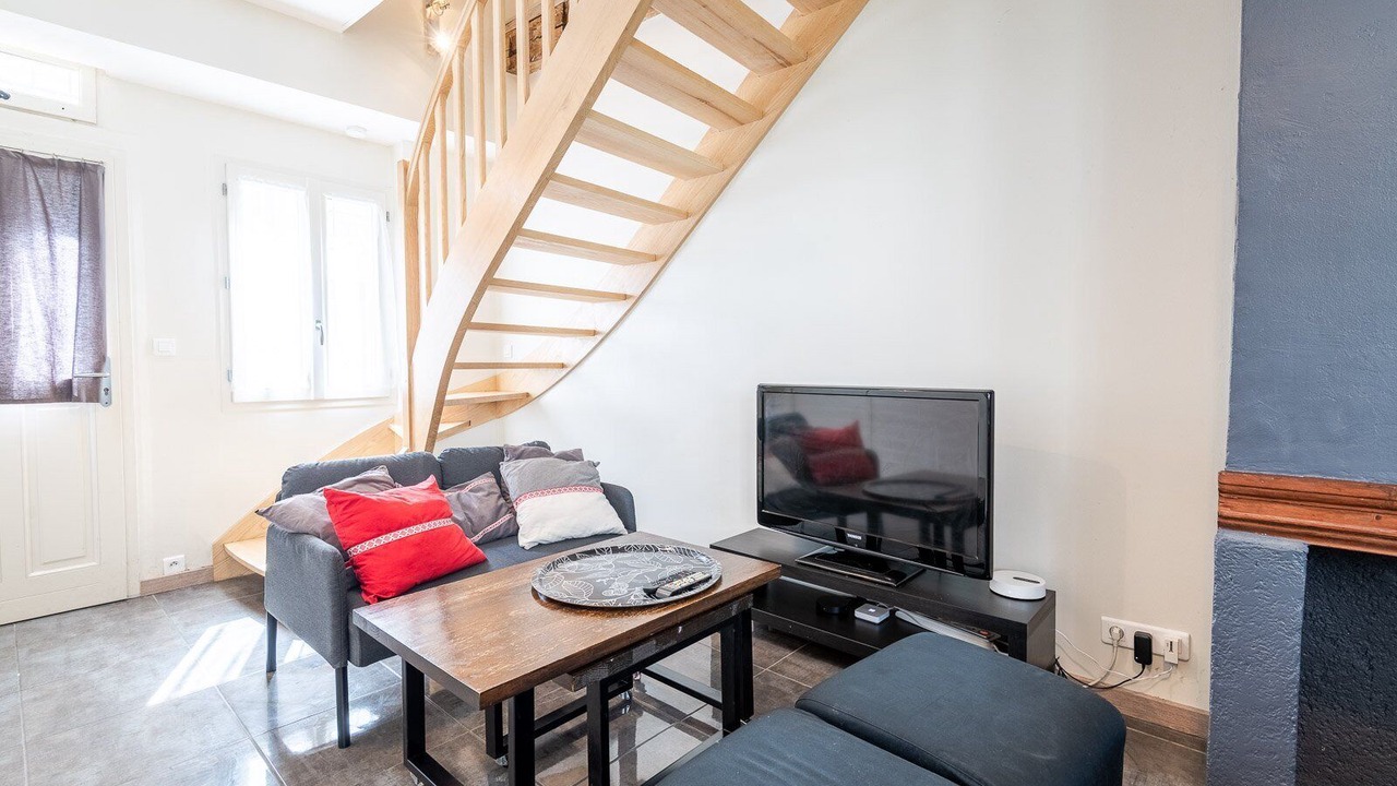 Photo of Livingroom in Tours City Centre