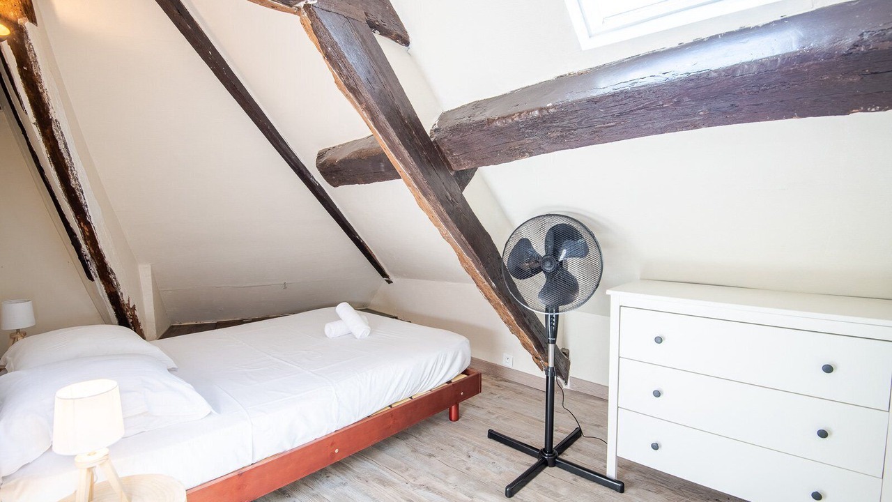 Photo of Bedroom in Tours City Centre