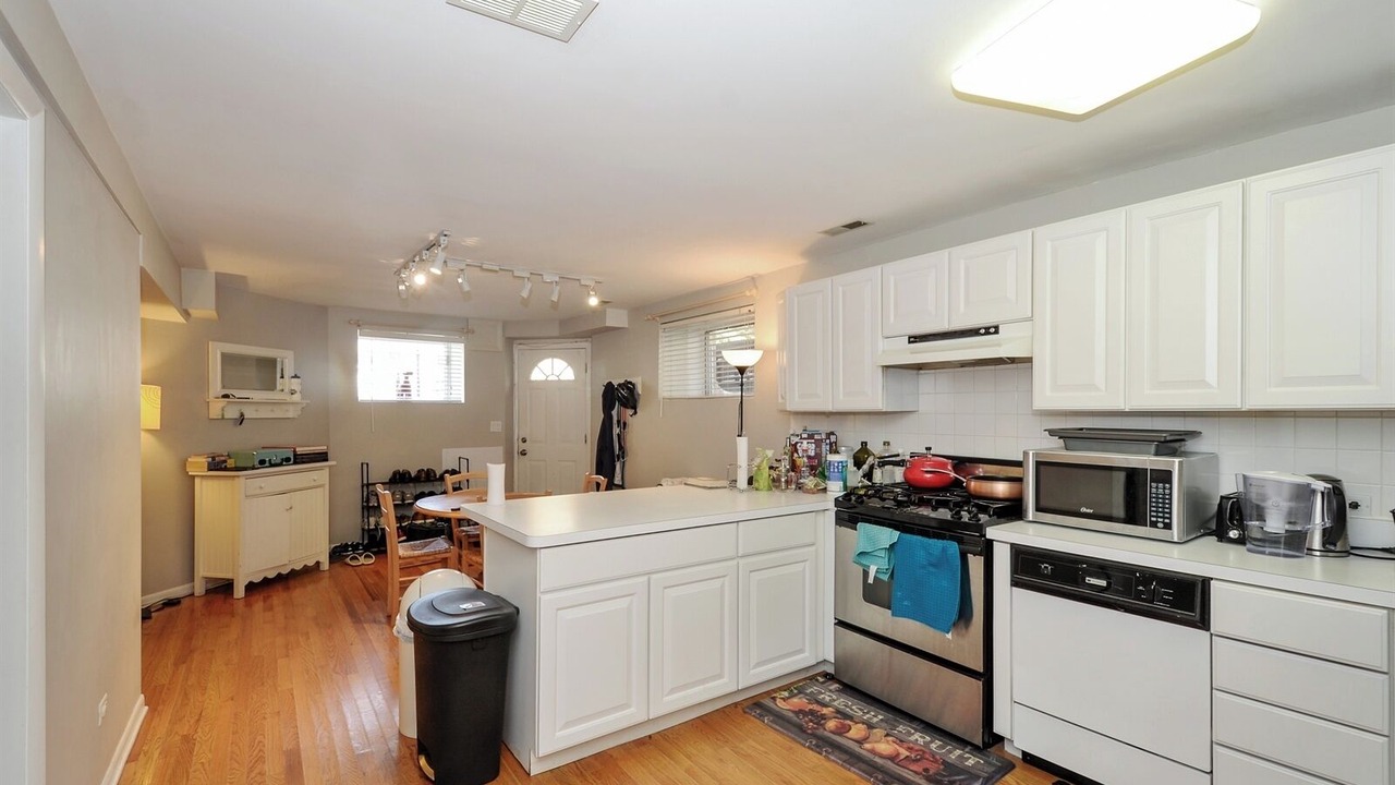 Photo of Kitchen in Wrightwood Neighbors