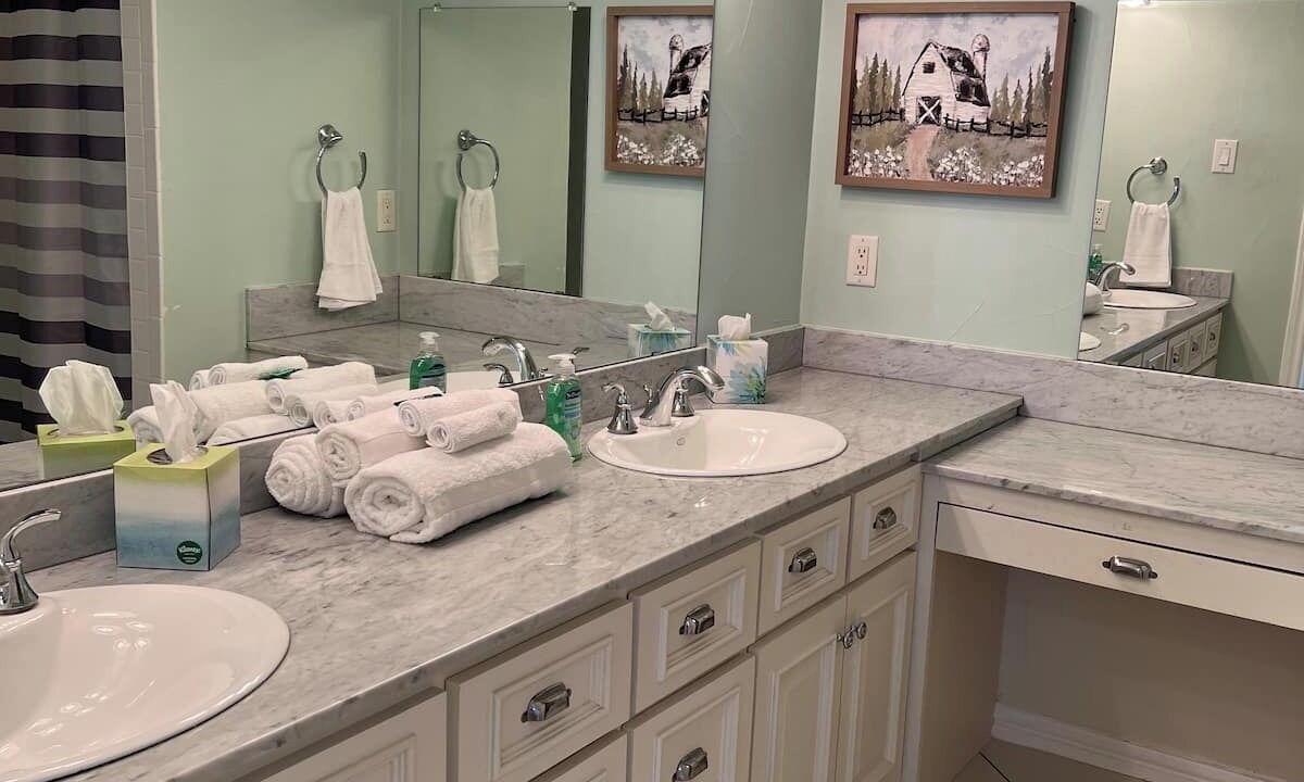 Photo of Bathroom in Paradise
