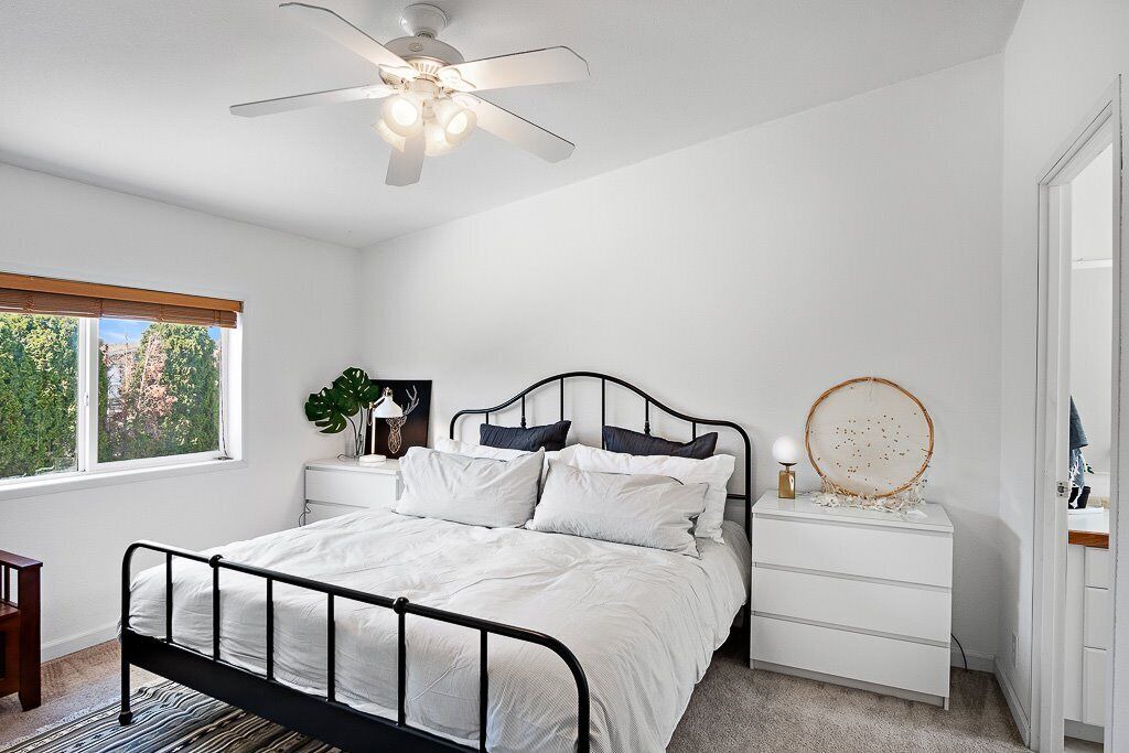 Photo of Others in Desert Aire