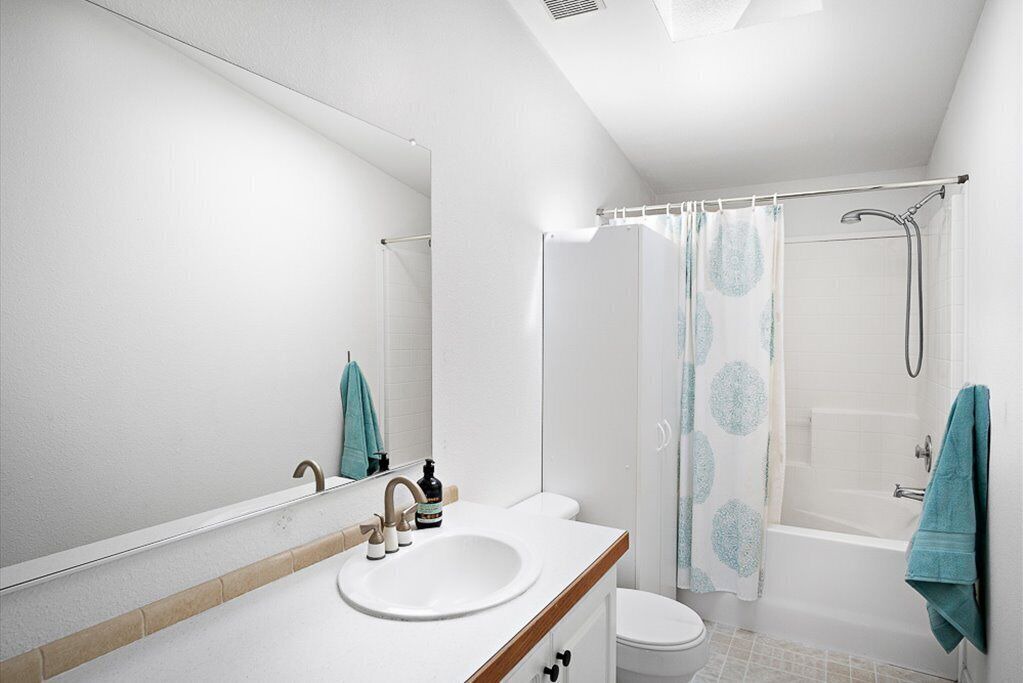 Photo of Others in Desert Aire