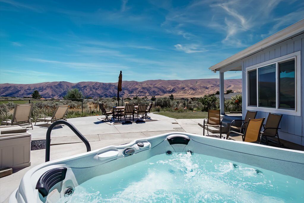 Photo of Others in Desert Aire