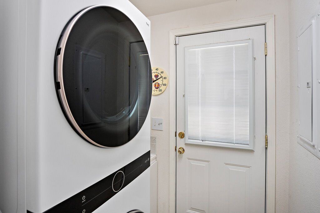 Photo of Bedroom in Desert Aire
