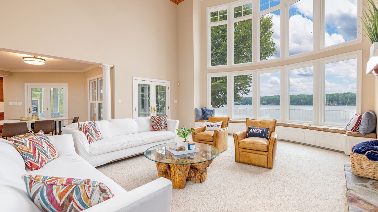 Photo of Livingroom in Macon